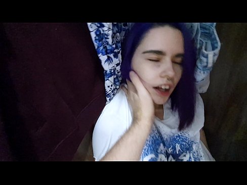 ❤️ Leidsin oma õe kapist ja aitasin tal cumida ❤❌ Just porn at et.pornobot.ru